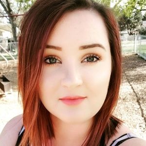 Meet your Posher, Leeanna